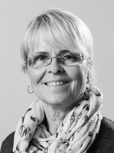thora-9735-bw